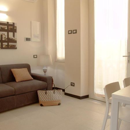 Residenza Cavour - Appartamento Agave レヴァント エクステリア 写真