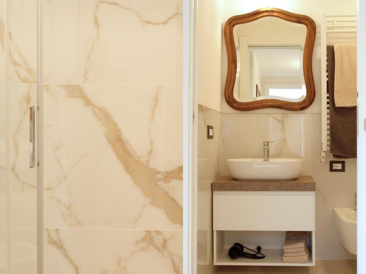 Residenza Cavour - Appartamento Agave レヴァント エクステリア 写真